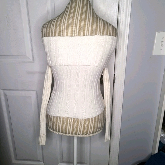 Zara off the shoulders long sleeve top - Picture 6 of 7